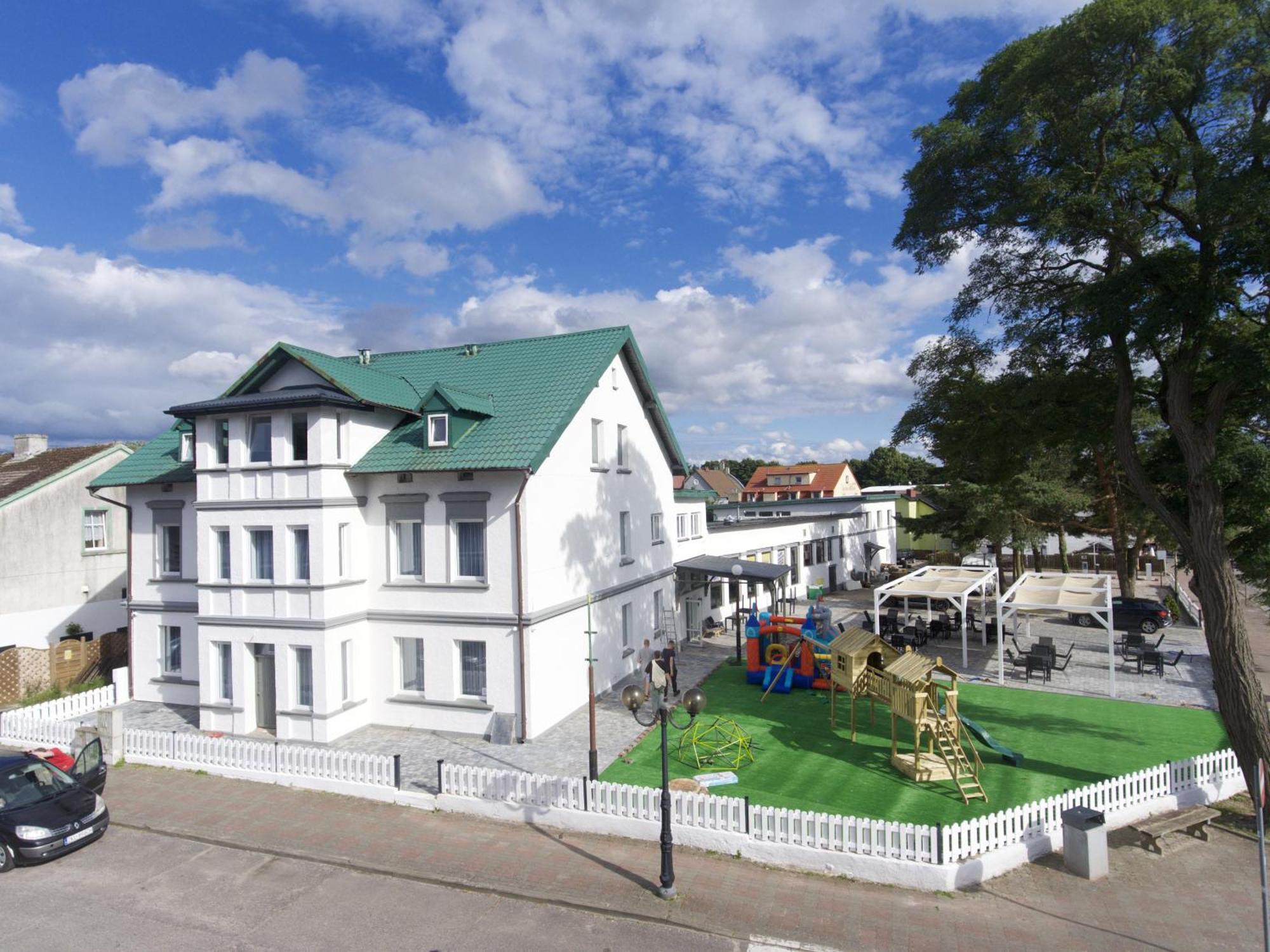 Apartamenty Makadamia Niechorze Buitenkant foto